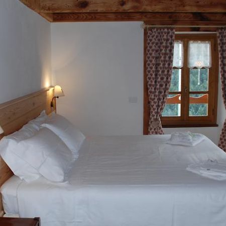 Casa Walser Hotel Riva Valdobbia Room photo