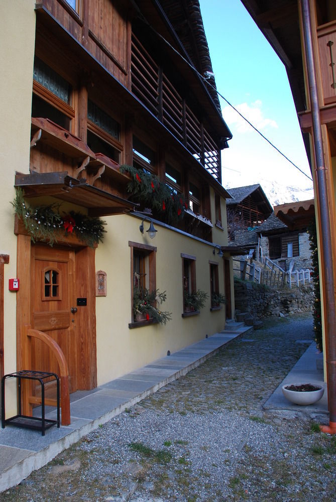 Casa Walser Hotel Riva Valdobbia Exterior photo